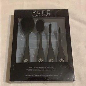 Pure Cosmetics Brush Set